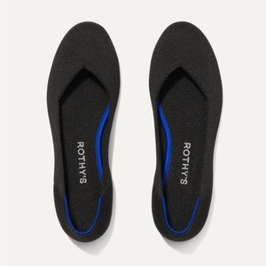 Rothy’s flats Black size 8